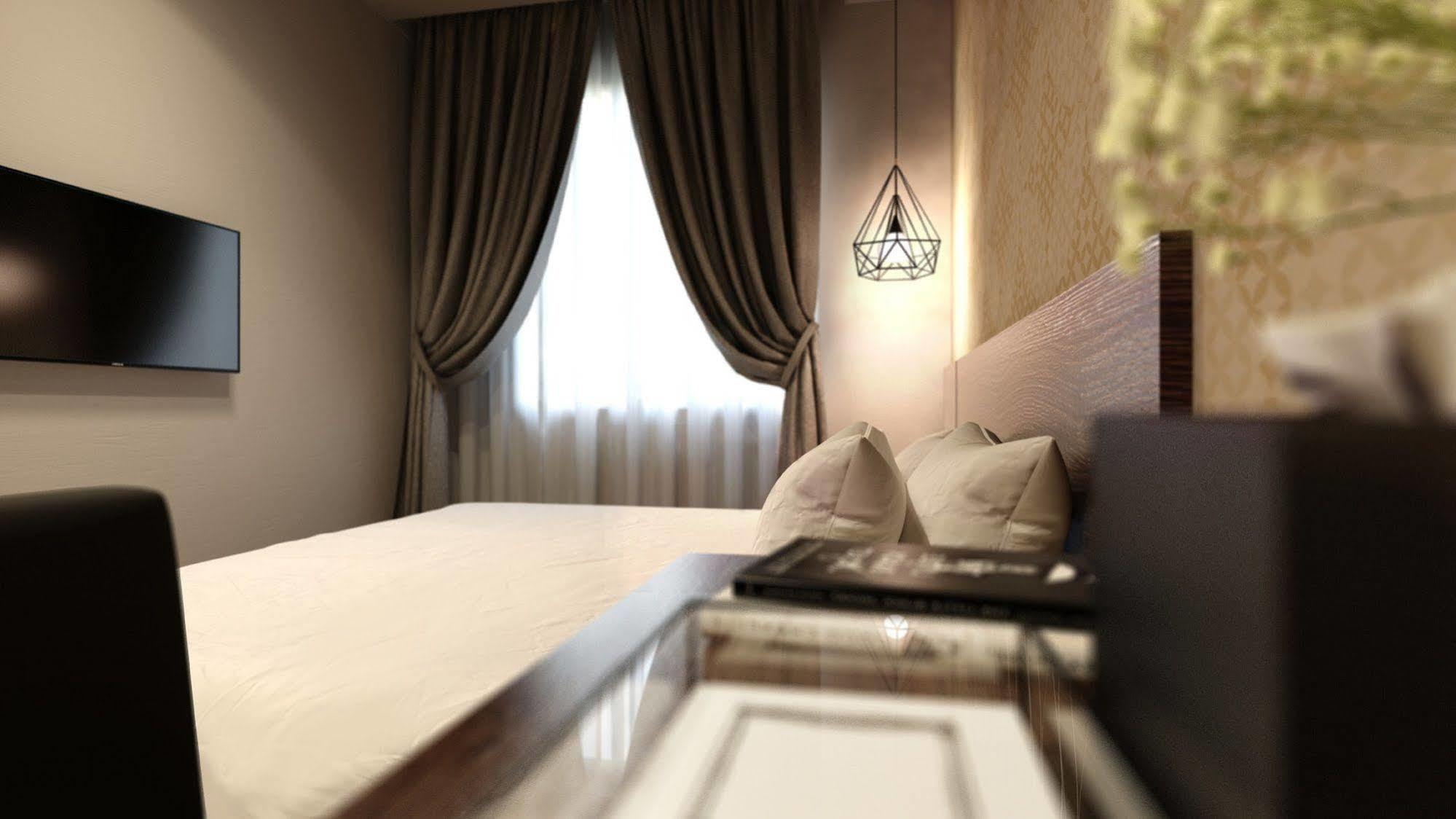 The Square Hotel Skudai Exterior foto